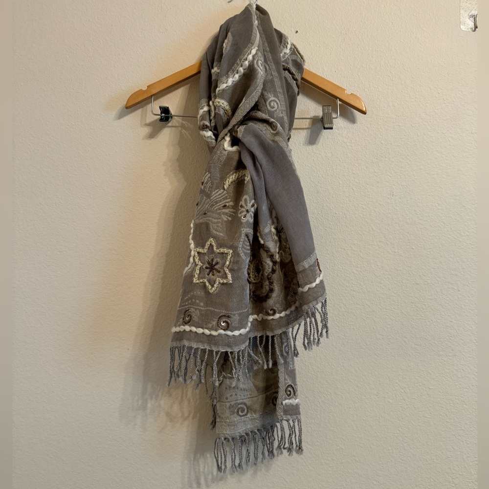 PURSET 100% Wool Beaded Scarf
